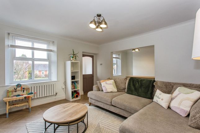 44, Blackburn Road, Chorley photo 3