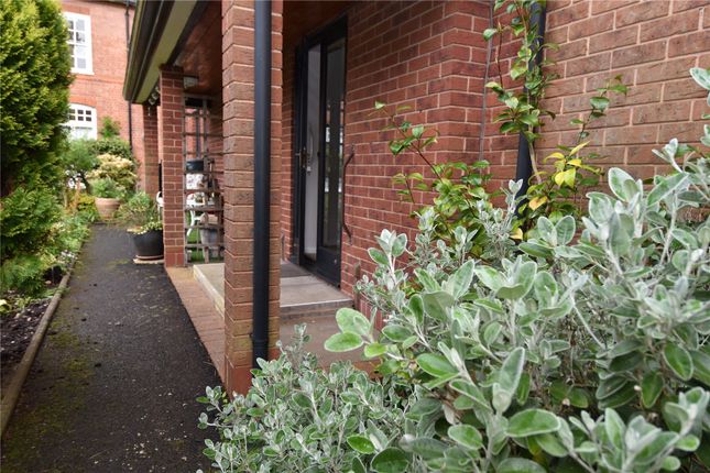 Flat for sale in Worcester Road, Droitwich, Worcestershire