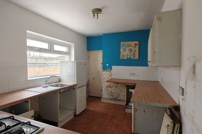 39, Lea Road, Wallasey photo 5
