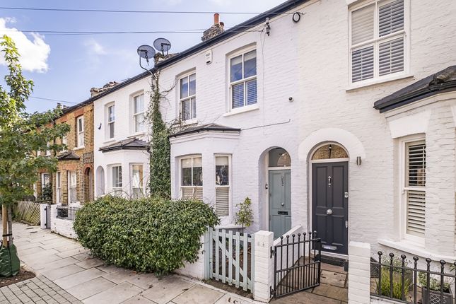 Terraced house to rent in Abercrombie Street, London