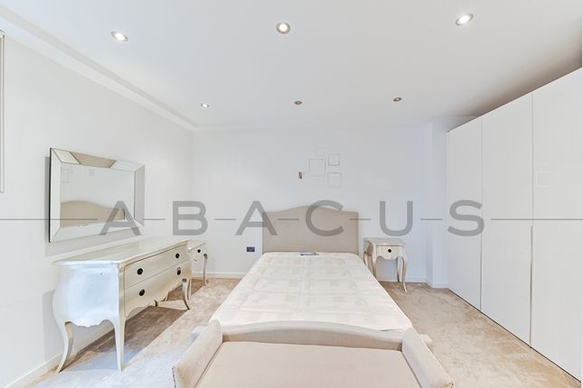 Duplex to rent in The Cascades, Finchley Road, Hampstead