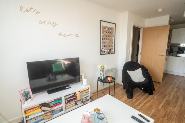 Apartment 705, 11, Plaza Boulevard, Liverpool photo 4