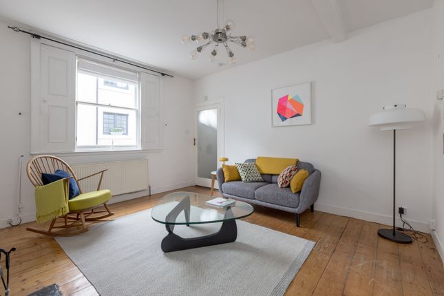 26, Wardie Square, Edinburgh photo 4