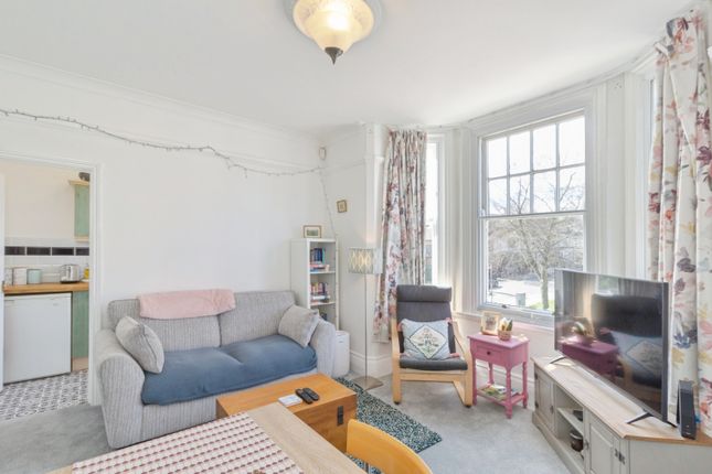 Flat 4, 90 Fosse Road South, Leicester photo 3