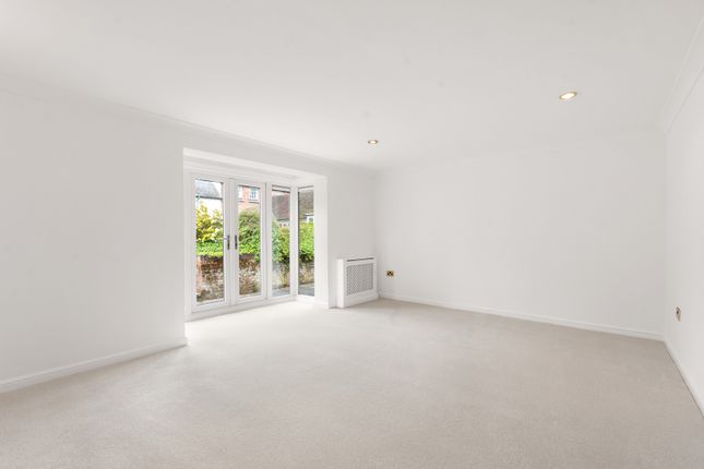 2, Digswell Place, Rectory Road, Welwyn Garden City photo 4