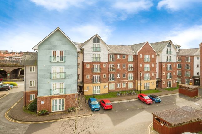 Thumbnail Flat for sale in Saddlery Way, Chester