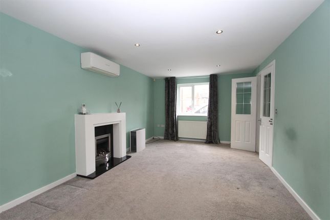 12, Manisty Court, Sittingbourne photo 4
