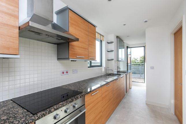 Flat for sale in Staple Gardens, Winchester