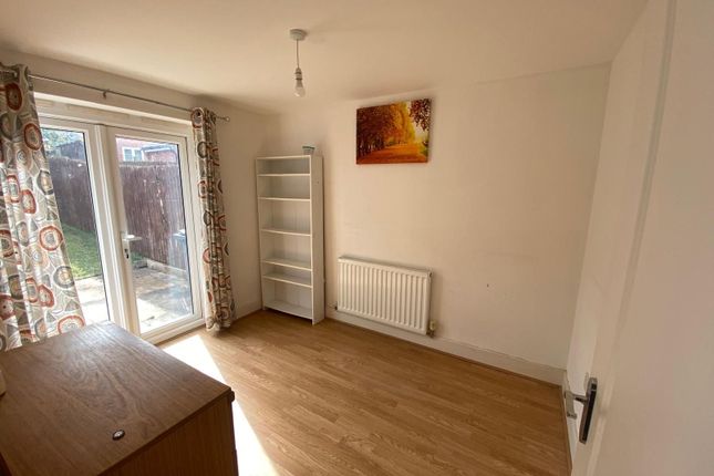 5 Coxwold Close, Leicester photo 5