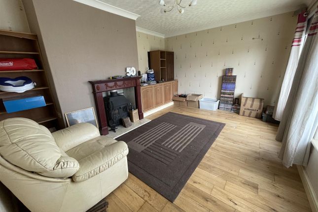 9, Ivelway, Crewkerne photo 2