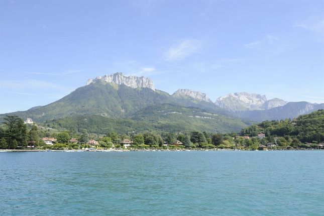 Thumbnail Villa for sale in Menthon St Bernard, Annecy / Aix Les Bains, French Alps / Lakes
