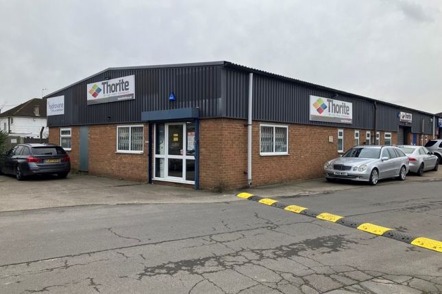 Industrial to let in Units 10-11 Whittington Court, Wheatley Hall Road, Doncaster, South Yorkshire