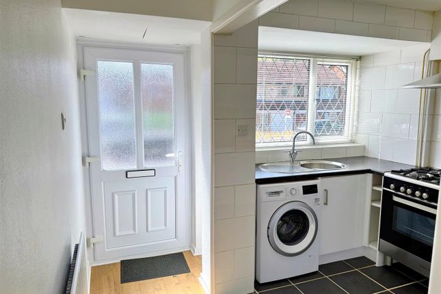 26, Copperbeech Close, Birmingham photo 2