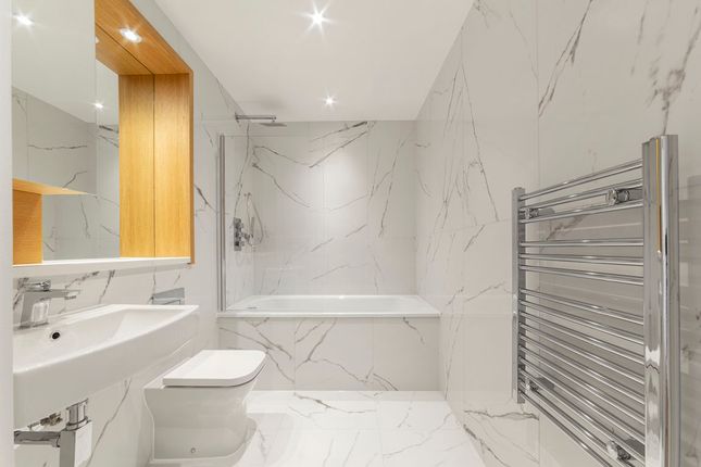 430 Westgate House, West Gate, London photo 4