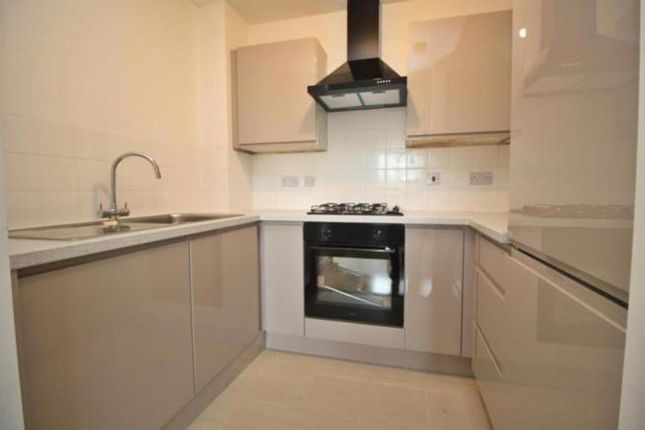 Flat 9, Fitzwilliam Court, Eaton Way, Borehamwood photo 2
