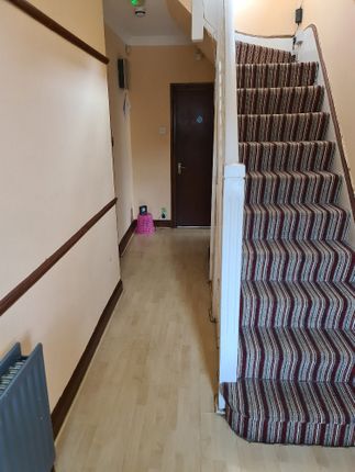 Room to rent in Wills Cresent, Whitton/Hounslow
