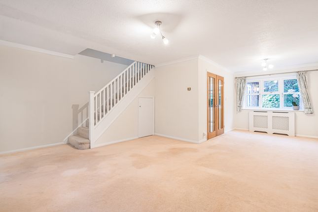 Evergreen, Winter Lane, Wantage photo 4