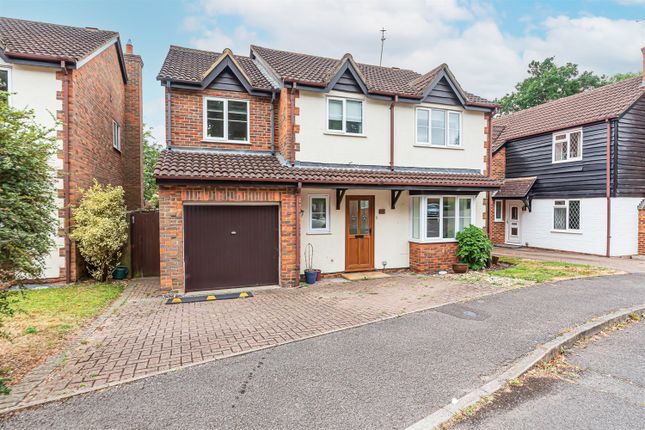 Thumbnail Detached house to rent in The Junipers, Wokingham