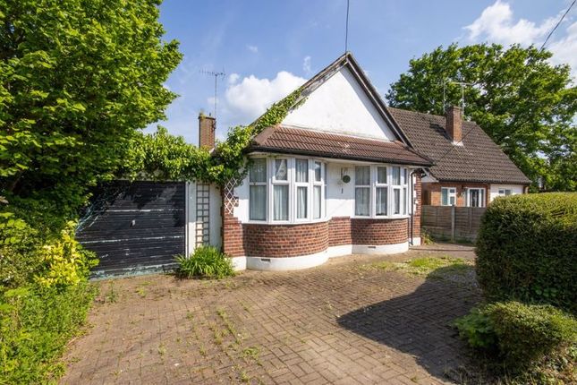 Thumbnail Detached bungalow for sale in Sunray Avenue, Hutton, Brentwood