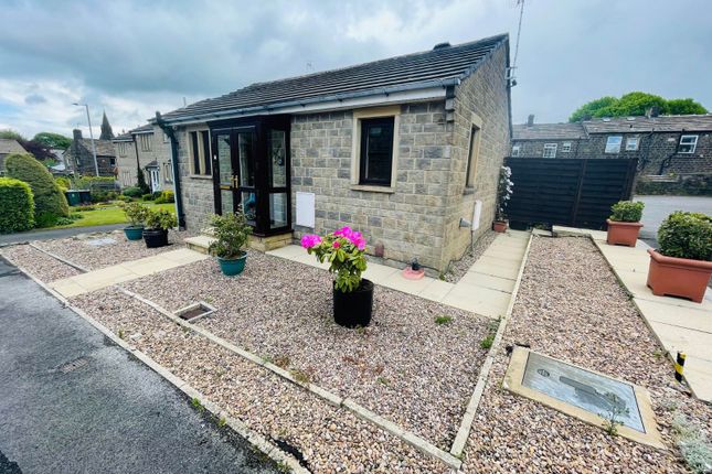 1 bed bungalow for sale in Forge View, Steeton, Keighley, West Yorkshire BD20