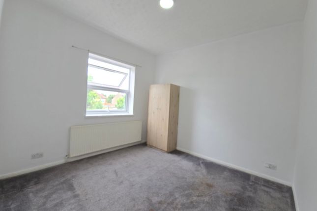 Albany Road, Chadwell Heath photo 5