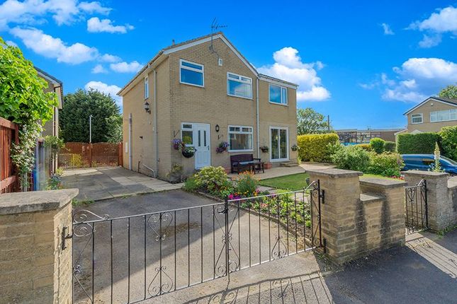 Detached house for sale in Ashfield Road, Idle, Bradford