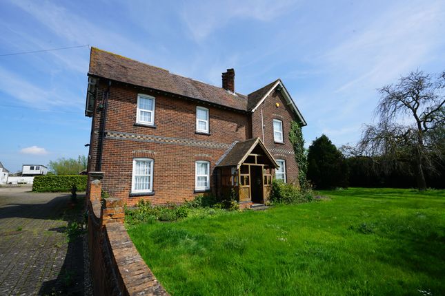 Detached house to rent in White Post Farm, Ockendon Road, Upminster