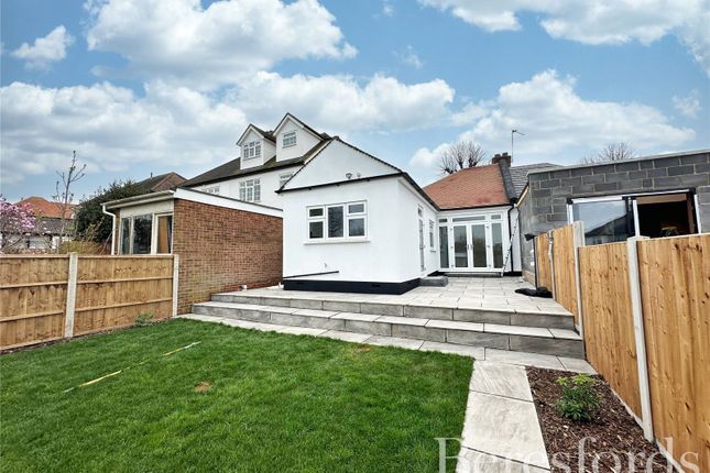 Bungalow for sale in Westland Avenue, Hornchurch