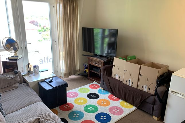 Flat 1, 1124a, Christchurch Rd, Bournemouth photo 2
