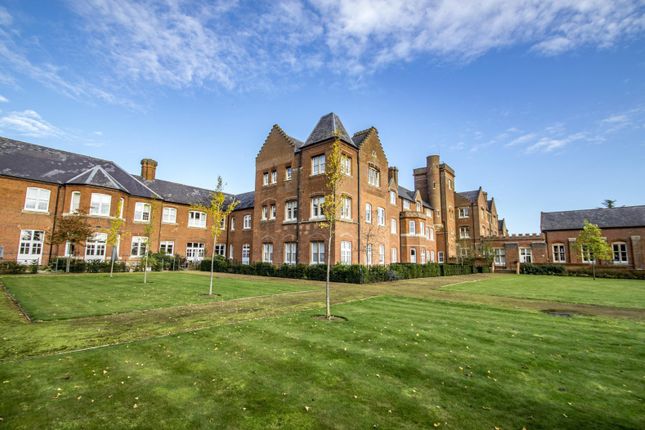 Thumbnail Flat for sale in Ipsden Court, Cholsey, Wallingford