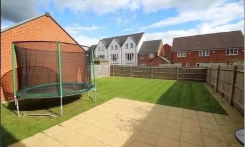 1 Little Chalfont, Buckinghamshire photo 2