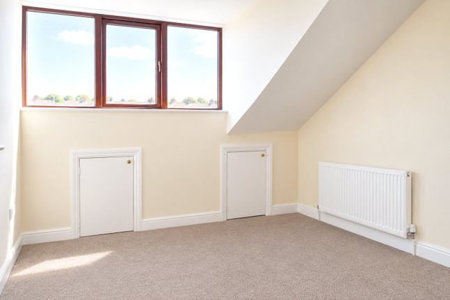Apartment 8, 2, Somerset Place, Merseyside photo 4