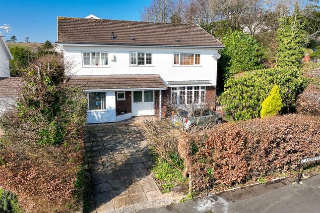 2, St. Andrews Close, Swansea photo 2