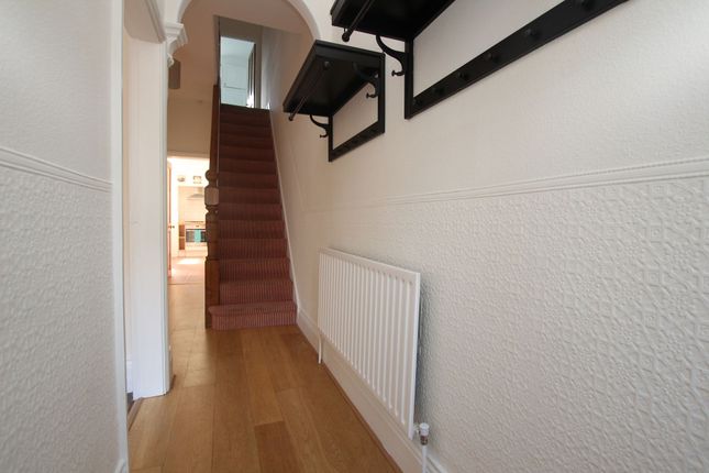 24 Epperstone Road, Nottingham photo 5