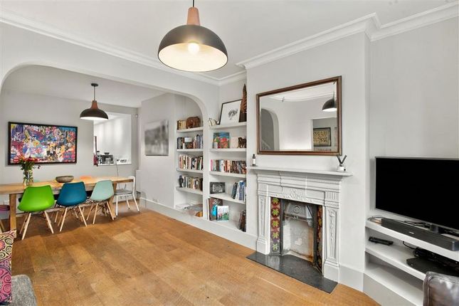 19, Grove Road, London photo 2