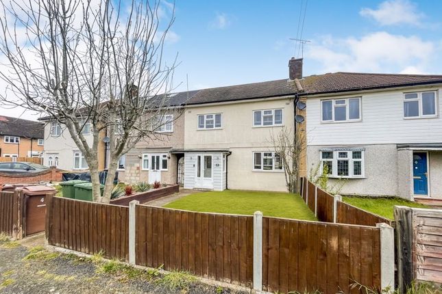 Thumbnail Property for sale in Easington Way, South Ockendon