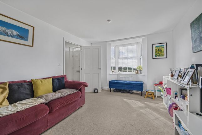 63, St. James Road, Cowbridge photo 4