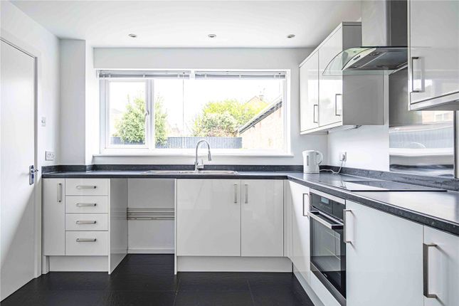 43, Vauxhall Road, Hemel Hempstead photo 4