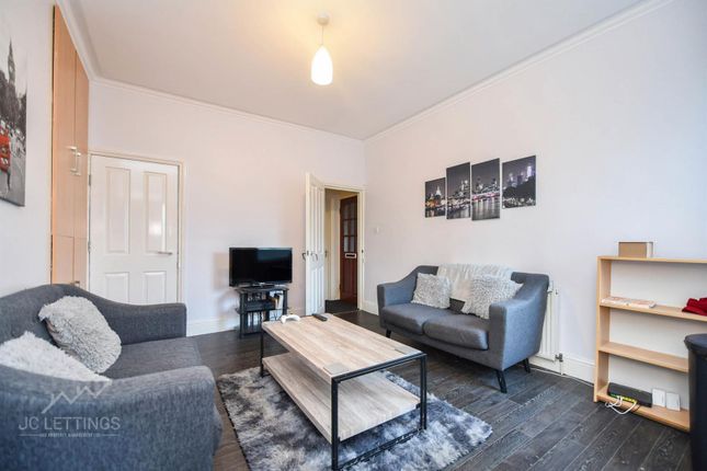 27, Peveril Road, Sheffield photo 2