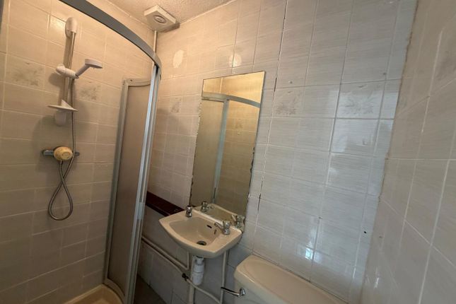 Room GFF, 8, Norman Road, Paignton photo 5