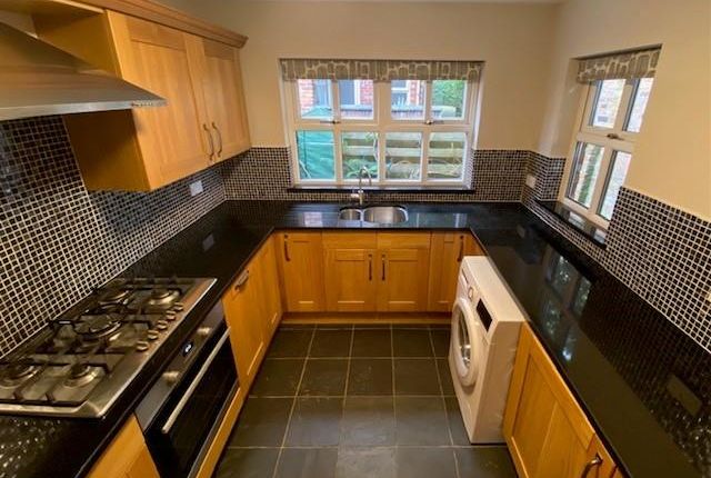27, Gillbrook Road, Didsbury Village photo 4
