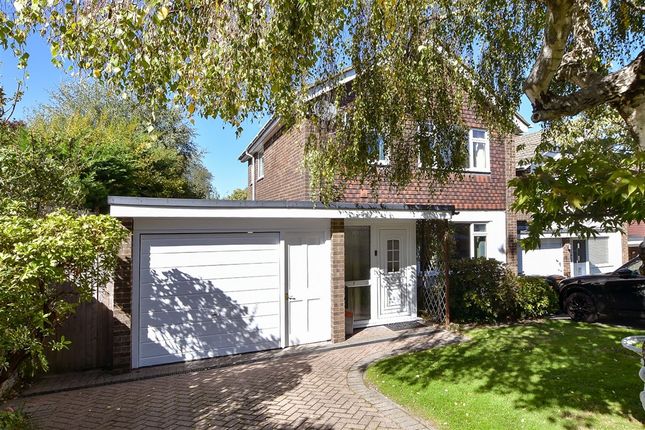 3-bed detached on Barnfield, Crowborough, £350,000