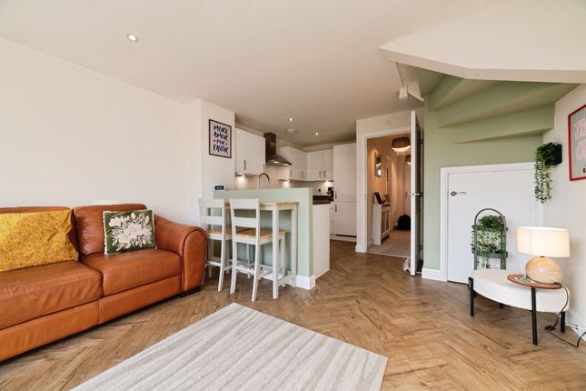 43, Hazelnut Drive, Beverley photo 4