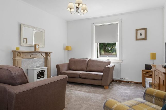 3, St Helena Crescent, Clydebank photo 3