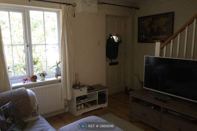 Cavendish Court, Newbury photo 4