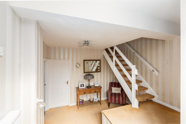 51, Parc Howard Avenue, Llanelli photo 4