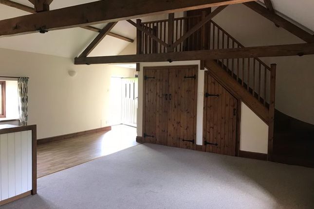 Flat to rent in Newton, Leominster