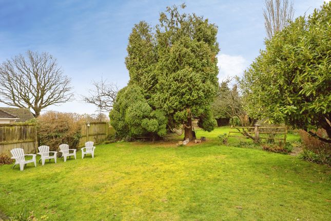 6, Bridge Drive, Cheshire photo 4