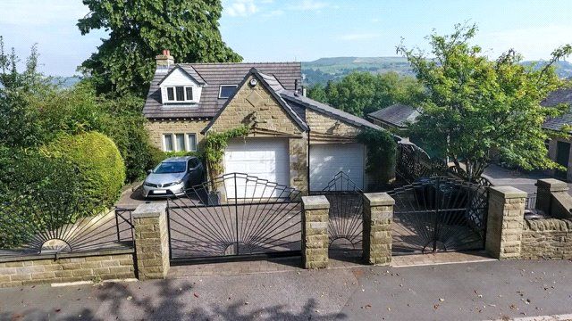 Thumbnail Detached house for sale in Spring Gardens Lane, Keighley, West Yorkshire