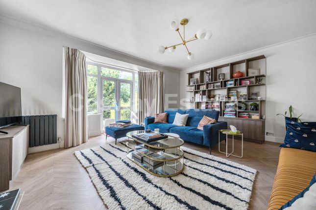 40, Hillside Grove, Mill Hill, NW7, London photo 3